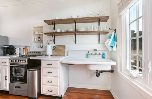 Audubon House | Exclusive Use Guest Suite Steps from Magazine St. & St. Charles