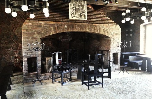Alatskivi House | Exceptional Sepikoja Guest House - Family-Friendly Retreat