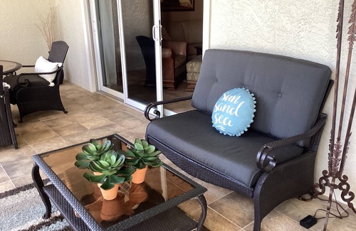 Palm Coast Condo | Cozy 3BR Condo by Intracoastal, Steps from the Beach!