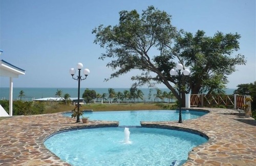 Nueva Gorgona House | Book Your Ocean View Getaway: Dates Available for April 2024!