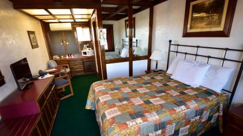 Sequim Hotel | Family-Friendly Stay at Sequim West Inn - Rated 7.9/10