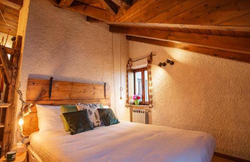 Trarego Apartment | Family-Friendly Sequoia Loft Apartment at Lago Maggiore