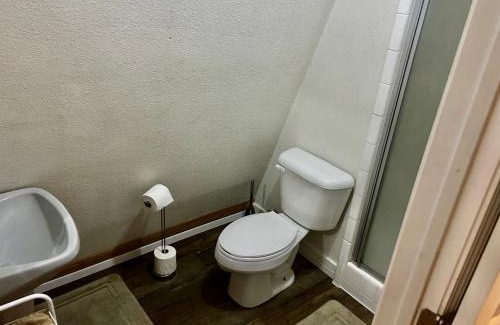 Guernsey Mill House | Discover Sequoia National Forest Cabin: Family & Pet Friendly