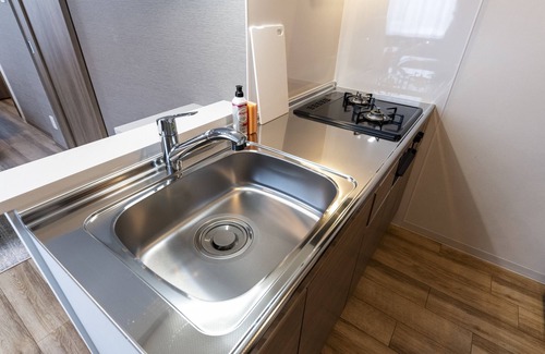 Chitose Apartment | Seraphic 101: Guest Rated 10/10 with Breakfast & Kitchen