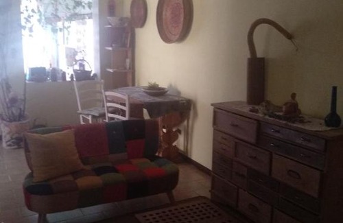 Simaxis House | Pet-Friendly Serapi: Guest Rated 9.7 with Family Amenities