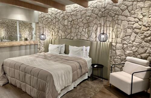 Fernandopolis Hotel | Serata Hotel: Premier Oceanfront Retreat with 9.1/10 Rating