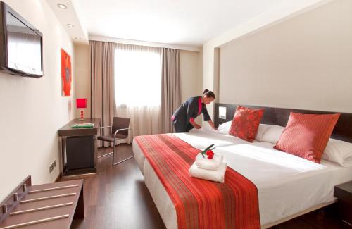 Algeciras Hotel | Family-Friendly Sercotel Aura Algeciras with Top Amenities