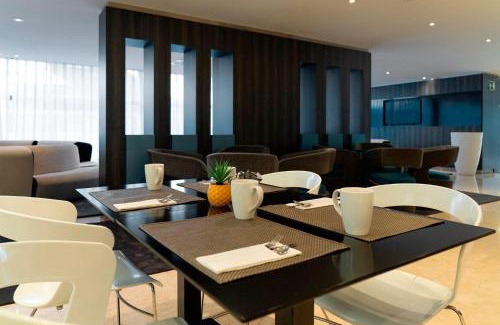 Ciudad Jardin Hotel | Discover Sercotel Córdoba Medina Azahara with Oceanfront Views