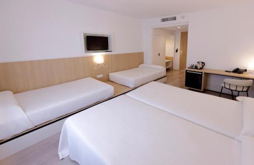 Diputacion de Cartagena Casco Hotel | Discover Sercotel Carlos III: Highly Rated & Family-Friendly