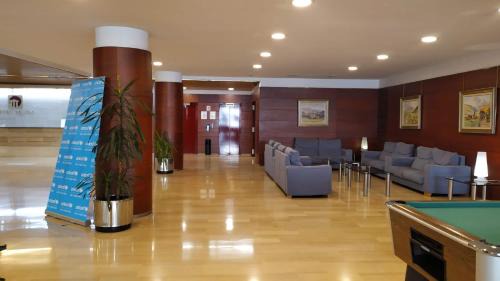 Les Escaldes Hotel | Relax at Sercotel Delfos Andorra: Family-Friendly Comfort