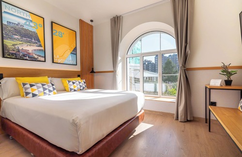 Santander Hotel | Experience Sercotel El Balcón de la Bahía with Ocean Views