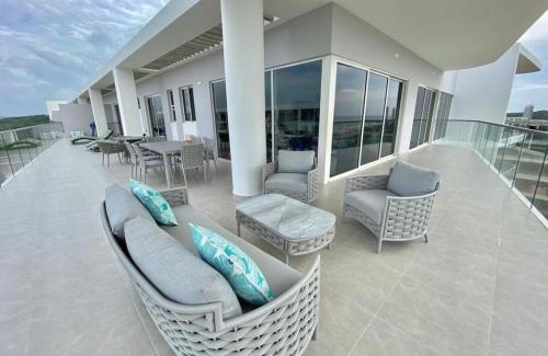 Zona Norte Apartment | Experience Serena del Mar: Oceanfront Bliss with Top Ratings