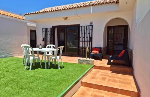Arenas del Mar Apartment | Villa Serena: Oceanfront Retreat with 10/10 Guest Reviews