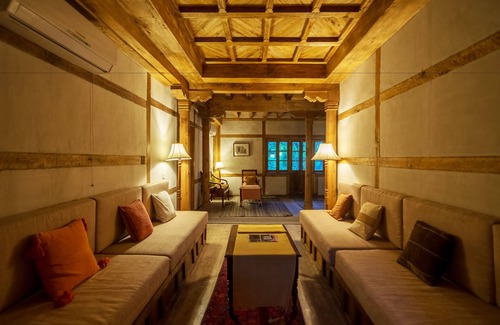 Khaplu Hotel | Discover Comfort at Serena Khaplu Palace with Breakfast