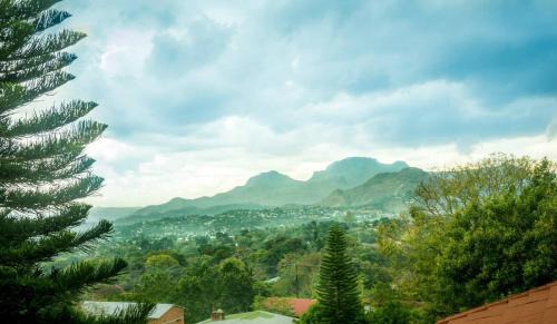 Blantyre Hotel | Welcome to Serendib Suites: Poolside Comfort Awaits You