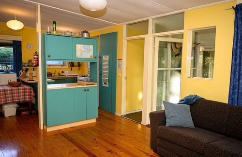 Point Lonsdale House | Unforgettable Stay at Serendip - Point Lonsdale, Oceanfront Retreat