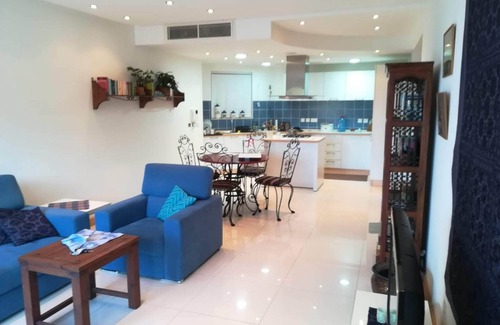 Mellieħa Heights Apartment | Serendipity: 2 Bedroom Oceanfront Apartment in Mellieha