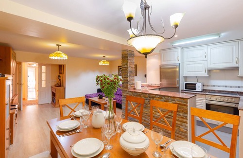 Old Town Apartment | Discover Serendipity by Fidalsa: Pet-Friendly Retreat with Spa