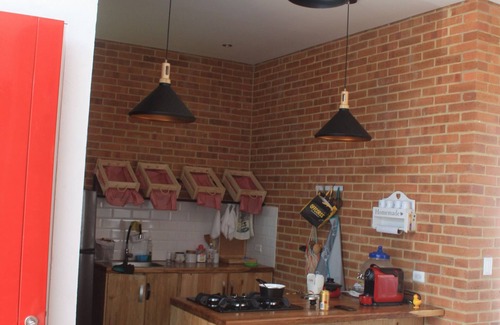 Tabio House | Cozy Serendipity Cottage: Pet & Child Friendly Retreat
