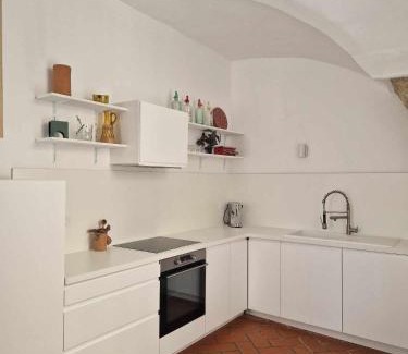 Loupian Apartment | Serendipity