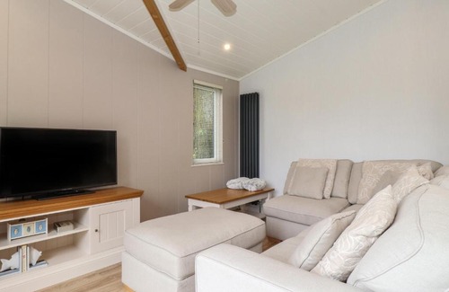 Bowness-on-Windermere House | Exceptional Family-Friendly Stays at Serendipity Hotel