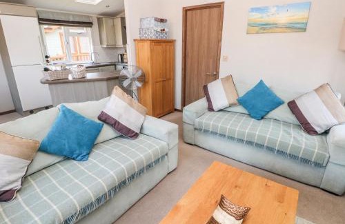 Narberth House | Discover Serendipity: 5-Star Stay for Families & Pets