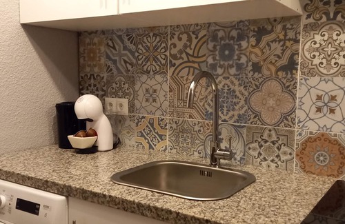 La Buhaira Apartment | Discover Serendipity Hispalis Nervión: Spa & Family-Friendly