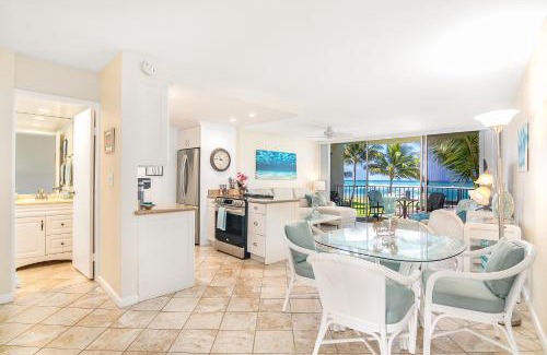 Maili Apartment | Oceanfront Escape at Serendipity on the Moana - Rated 9.7