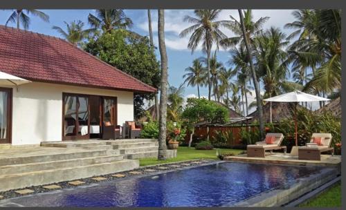 Kubu Villa | Top Diving Area: 2 BR Villa with Private Pool & Breakfast