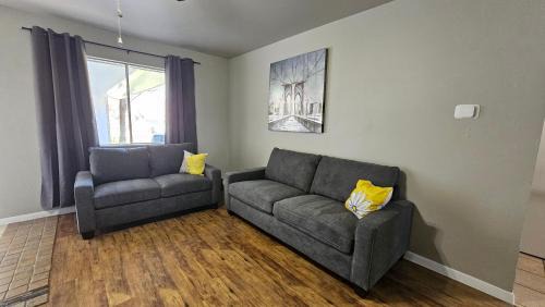 Austin House | Relaxing 2BR Hideaway Close to Downtown & Family-Friendly