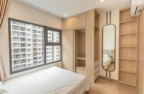 Gia Lam Apartment | Relaxing 3 Bed Retreat near Hanoi at Vinhomes Ocean Park