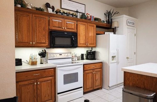 Norman House | Serene 3-Bedroom Home Near Everything Norman Has To Offer