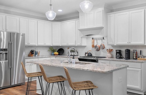 Auburn - Opelika House | Trendy 3BR Retreat with Pool in Quiet Auburn Neighborhood