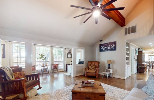 Valley Mills House | Tranquil Ranch Retreat with Pool and Scenic Trails