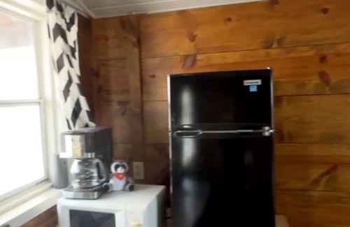 Troy Mills Cabin | Relax and Unwind with Family at Lazy Acres Retreat