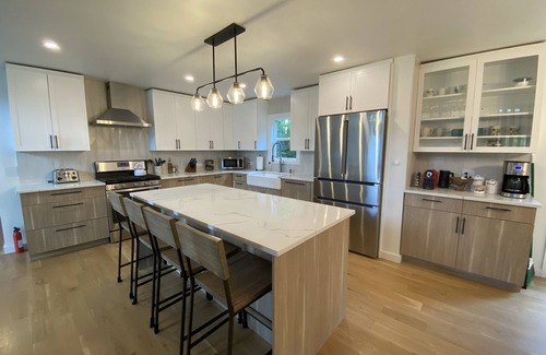Windham House | Catskill Vineyard Hideaway: Windham's Cozy Retreat with Hot Tub