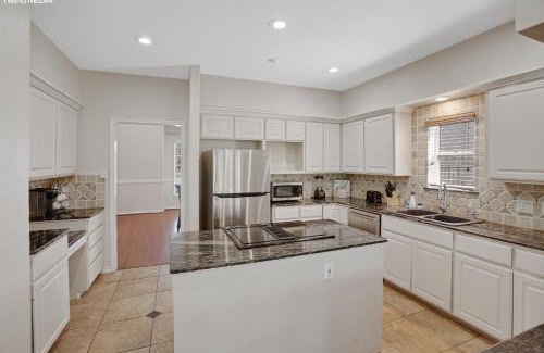 South Side House | Explore Pet-Friendly Holiday Homes in Texas, USA