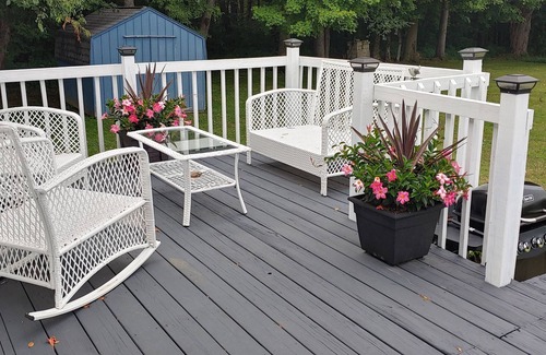 Clarks Mills House | Idyllic Country Retreat with Pool & Pet-Friendly Amenities