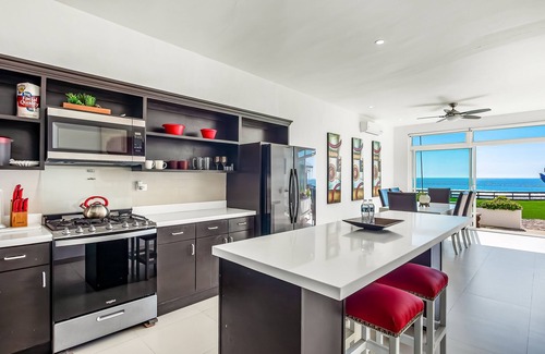 La Paloma Villa | Relaxing Dog-Friendly Villa with Ocean Views & Private Pool