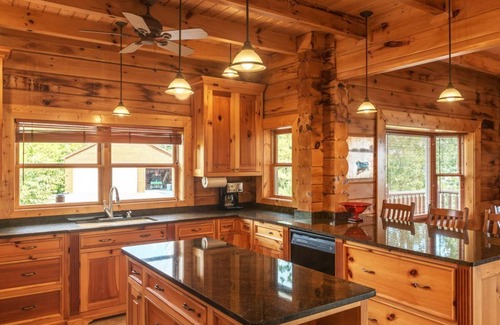 Newport House | Elevated 6 BR Lakeside Villa with Pool & Hot Tub