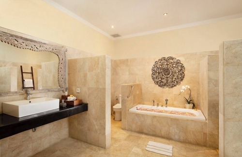 Kerambitan Villa | Serene Escape in One Suite Room w/Sea View