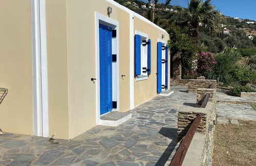 Batsi Villa | Serene Escape in Andros: Stunning Sea Views Await You!