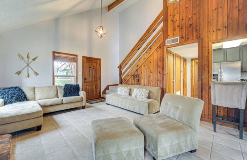 Spicewood Cottage | Serene Family Cottage w/Deck & BBQ