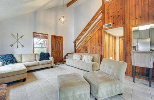 Spicewood House | Serene Family Cottage with Deck and BBQ