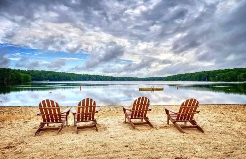 Gouldsboro House | Family-Friendly Retreat in Big Bass Lake Community