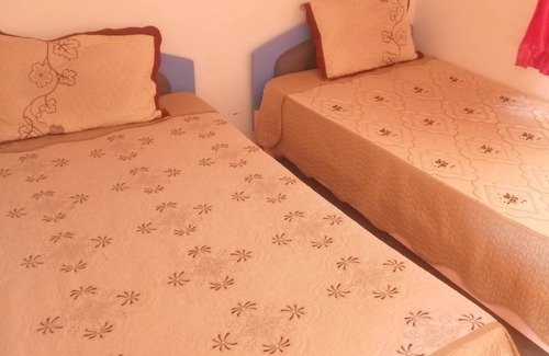 Mai Mahiu House | Tranquil Retreat at Serene Gates Guest House with Breakfast