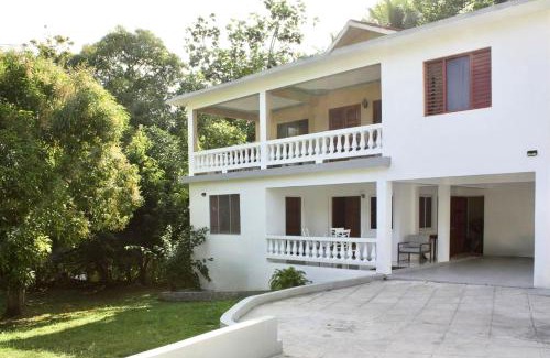 Reading Apartment | Serene Getaway-Newly renovated spacious 2 beds 2 baths