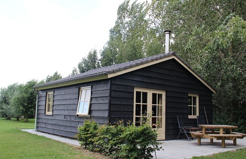 Lage Zwaluwe House | Serene Holiday Home in Lage Zwaluwe with Terrace