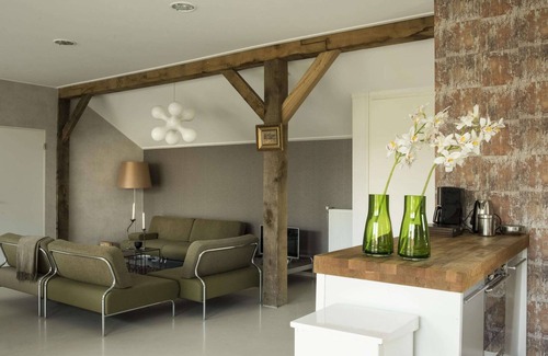 Haaksbergen House | Tranquil Holiday Home in Haaksbergen with Hot Tub Access