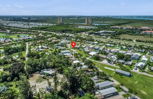 Truckland House | Serene home with golf, covered patio, WiFi, and Netflix